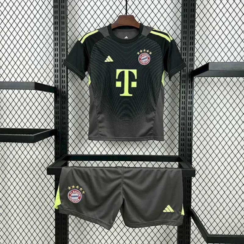 Kit Enfant Bayern Munich Domicile 2025/2026