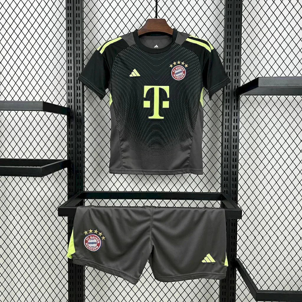 Kit Enfant Bayern Munich Domicile 2025/2026